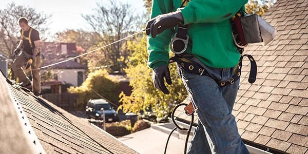 solar-panel-installation-crew-on-roof-of-house-2024-11-03-04-27-55-utc